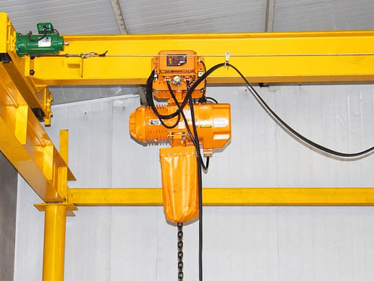 electric hoist with remote control