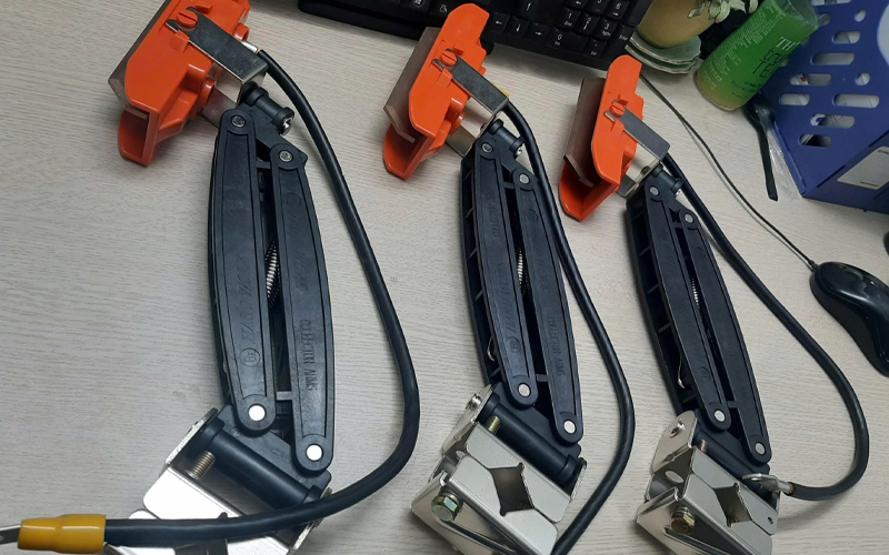 Overhead Crane Current Collector